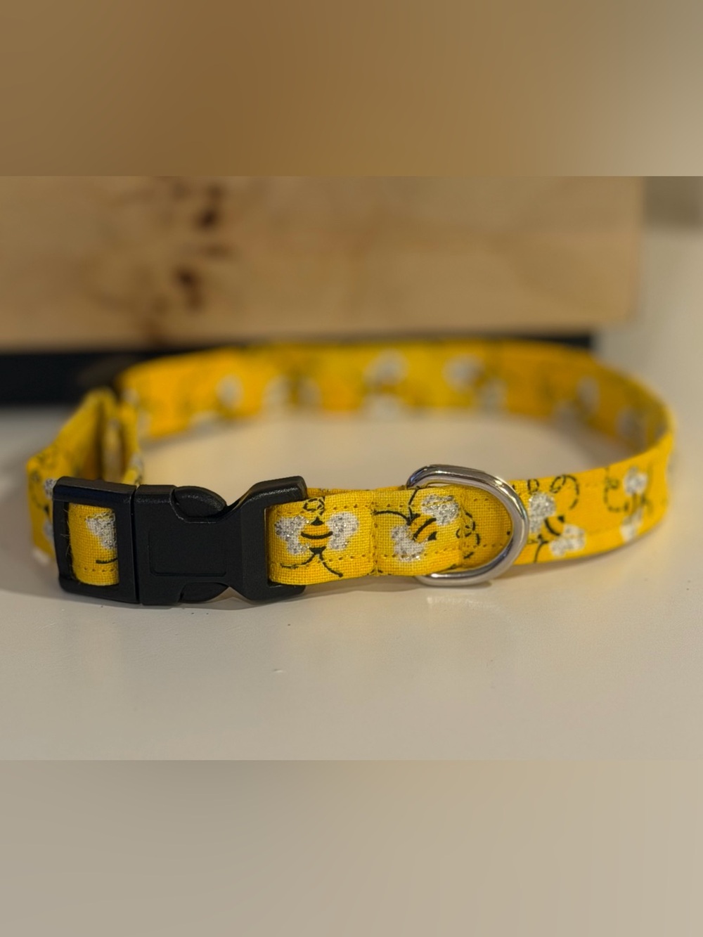 Yellow Honey Bee Pattern Small Dog Collar NWOT